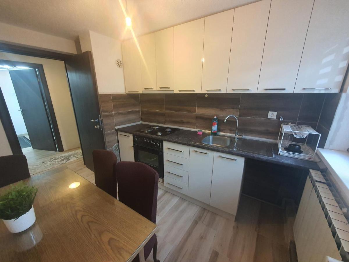 Iris Apartments Битоля Екстериор снимка